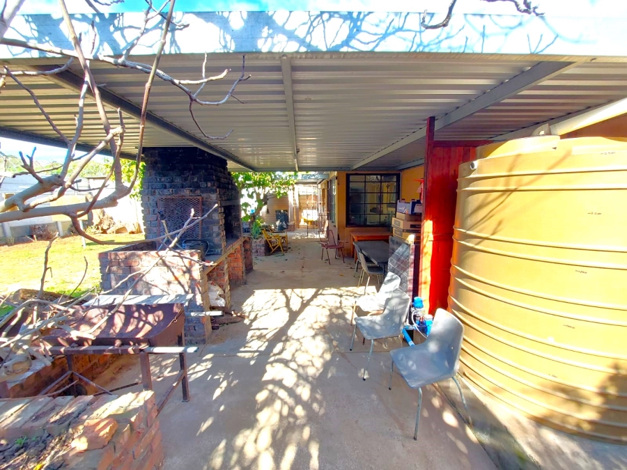 3 Bedroom Property for Sale in Van Riebeeck Hoogte Eastern Cape